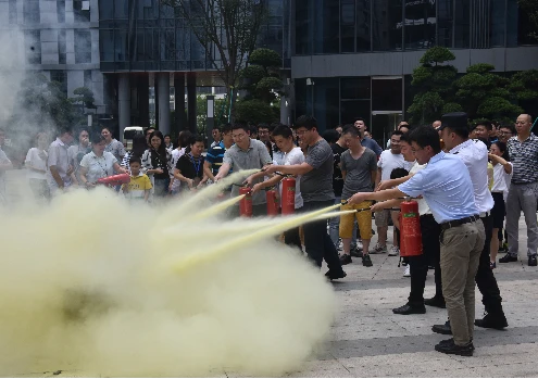 百能安委会开展消防应急演练活动 